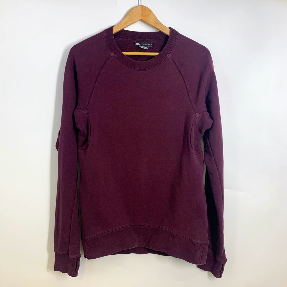 Nike SB Mens Burgundy Raglan Crewneck Sweatshirt Back Zip Pocket Thumbholes SZ S